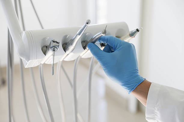 Professional Emergency Dentist technician working in Prairie du Chien, WI